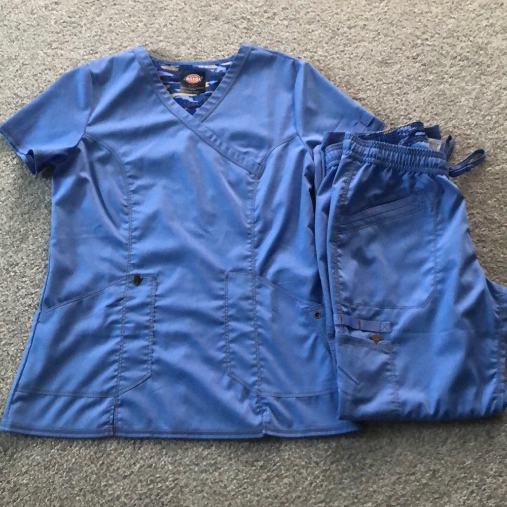 Dickies scrubs